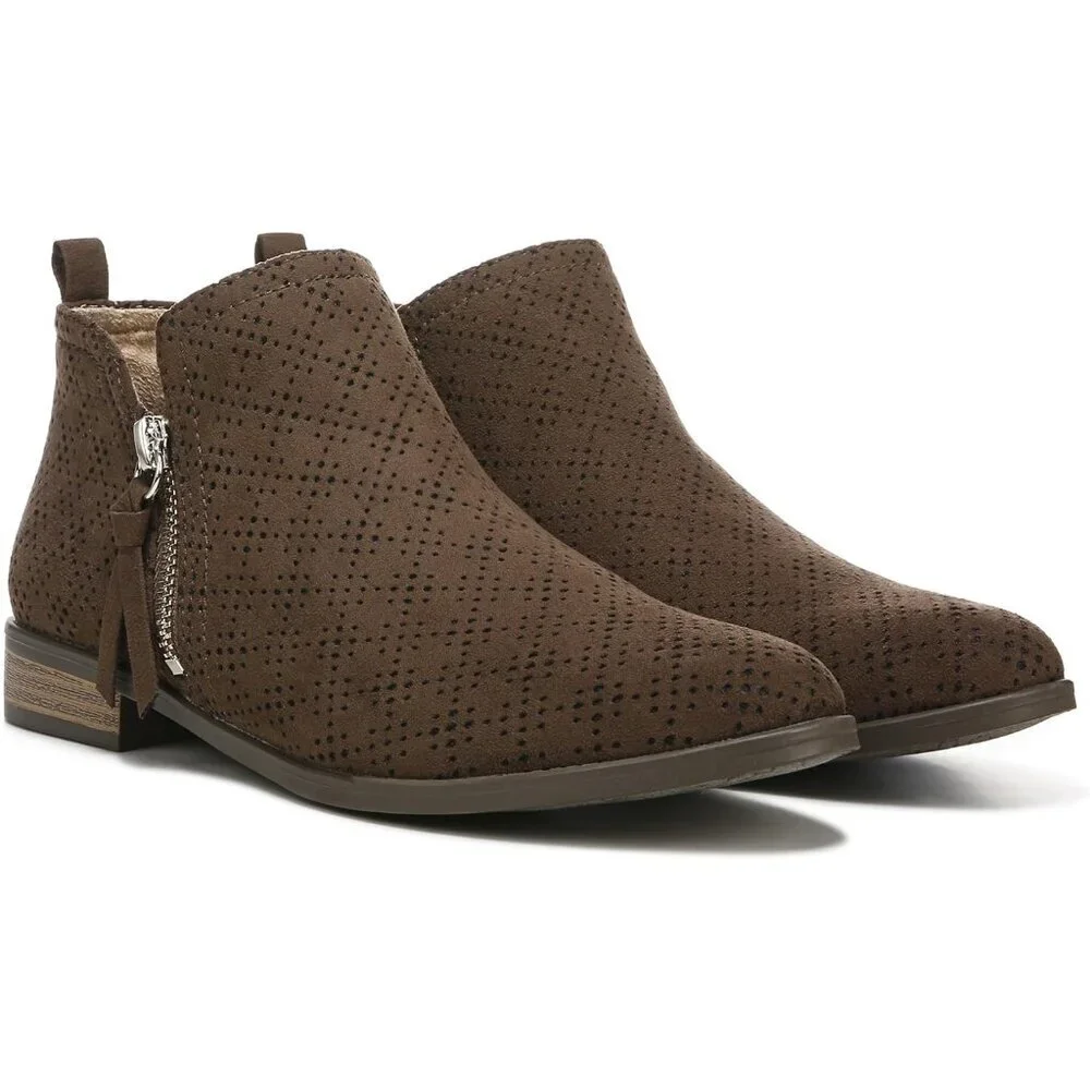 Casual Chocolate Brown Ankle Booties for Women - Eco-Crafted with Cushioning - Picture 7 of 9